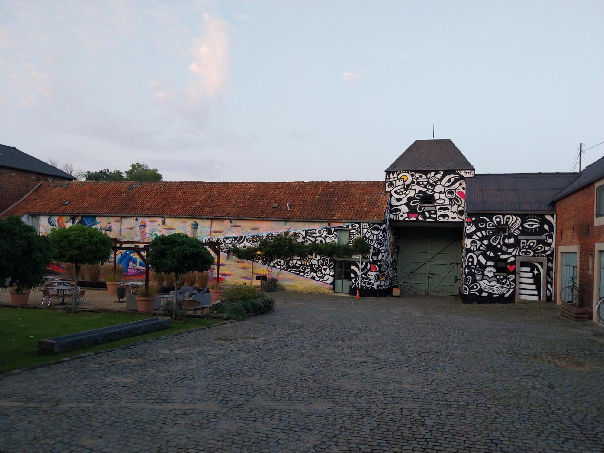 B&B At Haras Petit-Hallet Hannut 外观 照片
